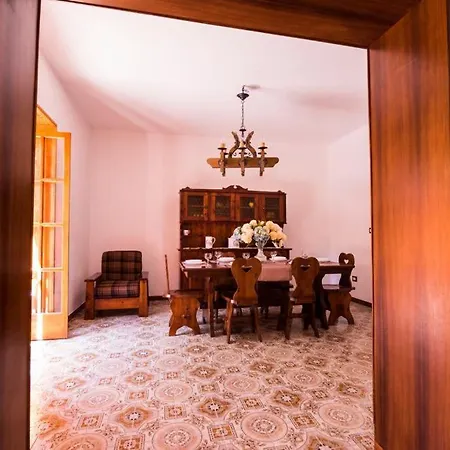 Delia Bed & Breakfast